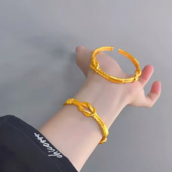 سوار مفتوح بعقدة هيراكلز من ال - مراجعة Outdoor Adventure At وسعره